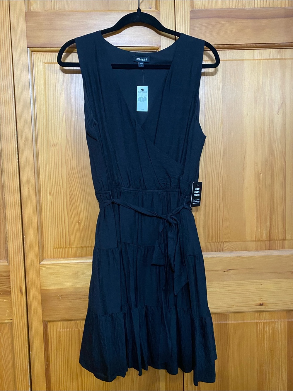 Express Black Sleeveless Wrap Tiered Midi Dress with Tie